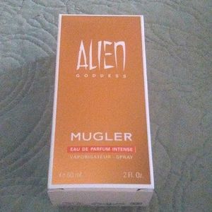 Alien Goddess 2 oz nib